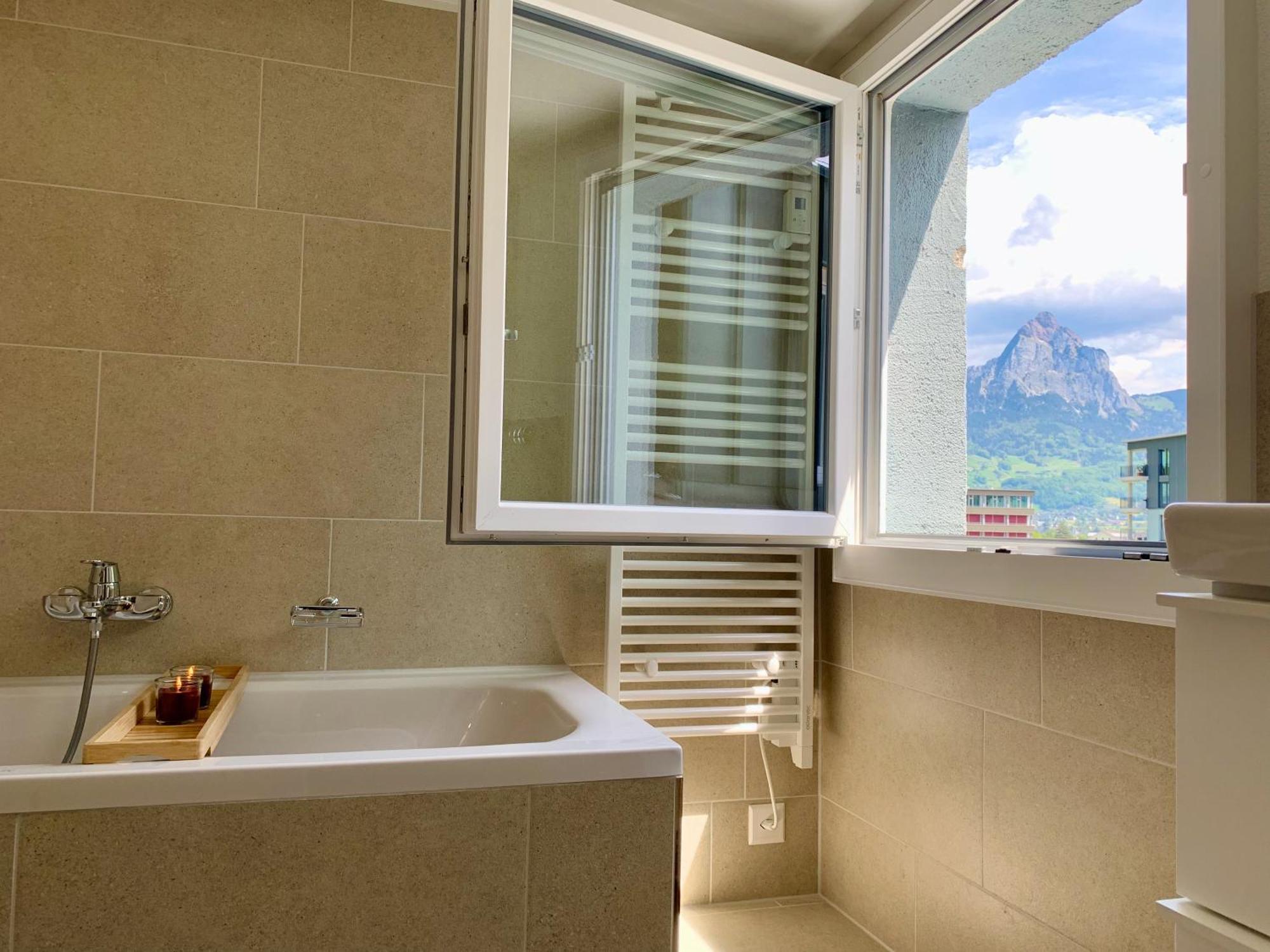 Luna O Mountainview O Pizzaoven Brunnen Zewnętrze zdjęcie